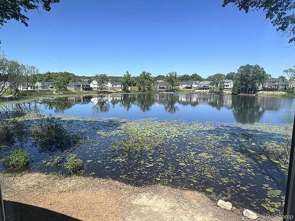 2nd image of 897 Preserve Ln