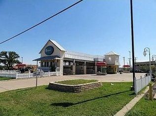 9990 Grapevine Hwy, Hurst, TX 76054