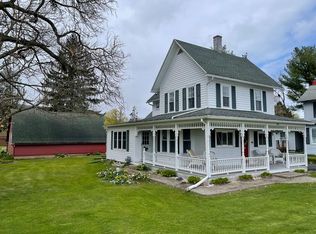 114 S River St, Athens, PA 18810