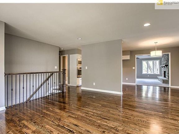5th image of 9108 Wedd St