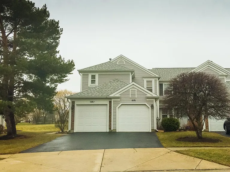 1681 Vermont Dr #A — Photo 1