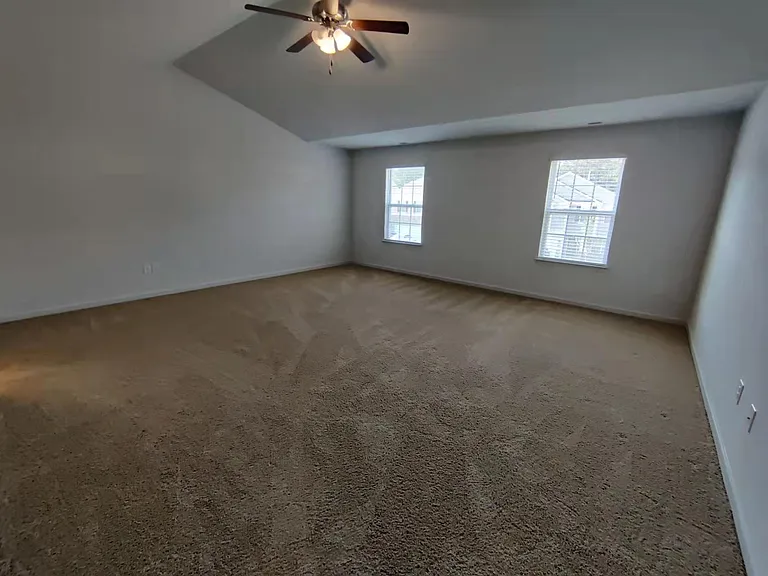 356 N Great White Way — Photo 11
