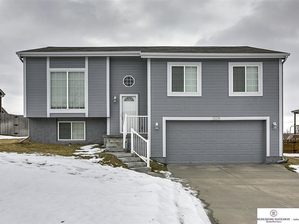 1st image of 2605 Hogantown Dr