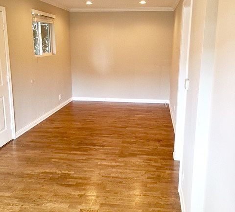 5th image of 11022 Aqua Vista St APT 1