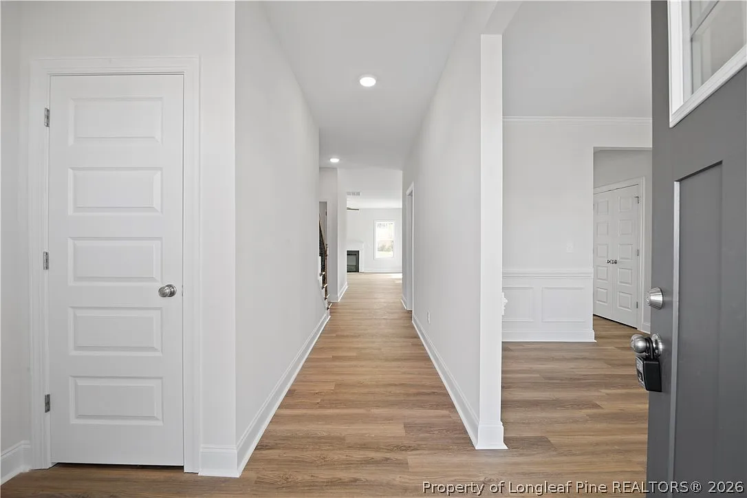 4 bed, 2.5 bath, 2354 sqft, $2,250 — Photo 3