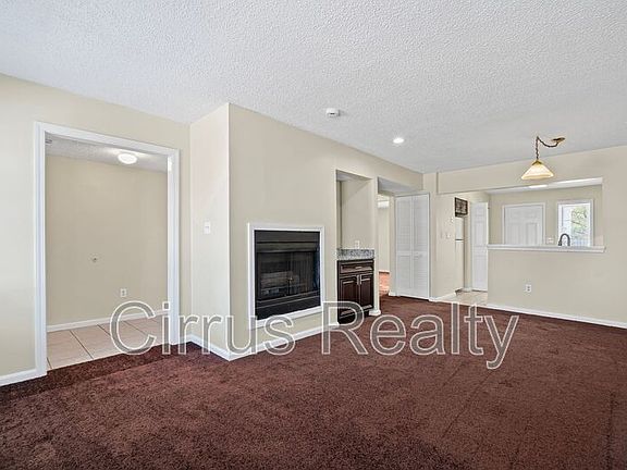 4th image of 519 Columbia St
