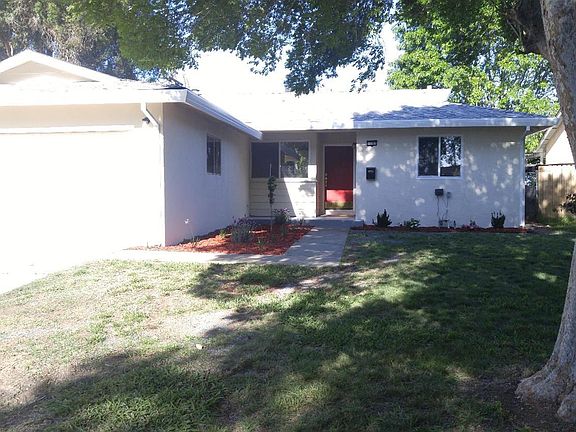 4th image of 7782 Shrader Cir