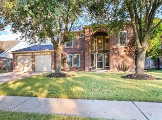 8414 Rose Garden Dr, Houston, TX 77083