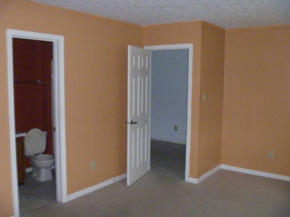 4th image of 6752 Granger Ln