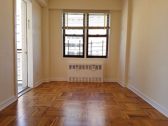 5th image of 9801 67th Ave APT 06D