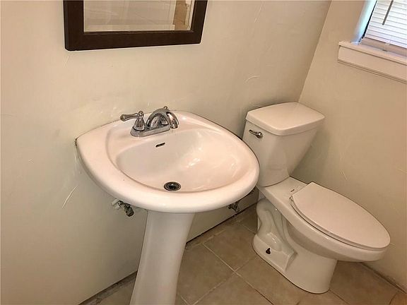5th image of 13819 Birchlawn Dr