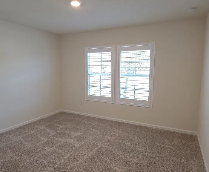70 Oakleaf Way — Photo 9