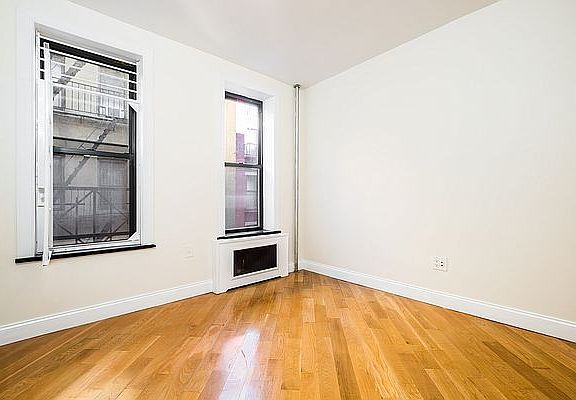 5th image of 339 E 12th St APT 18