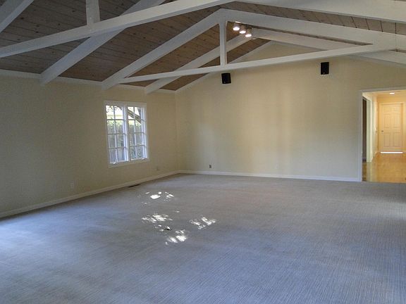 3rd image of 1728 Croner Ave