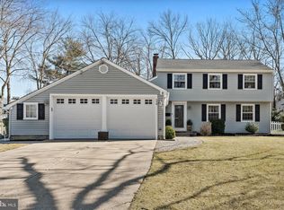 539 Tarrington Ct, Cherry Hill, NJ 08034