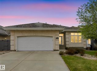 879 Drysdale Run NW, Edmonton, AB T6M 2V4