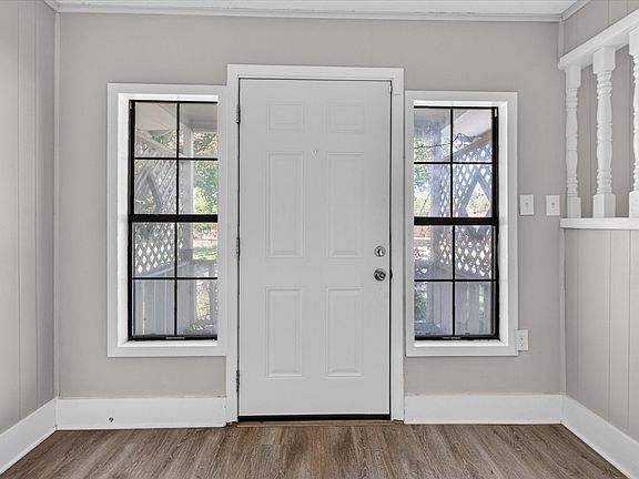 2nd image of 2415 W Collin St