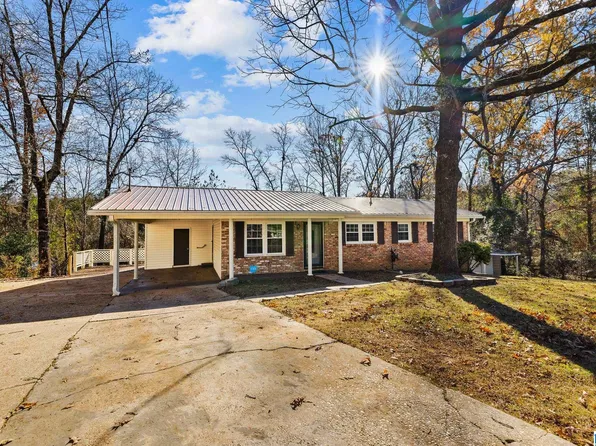 3213 45th Pl E, Tuscaloosa, AL 35405