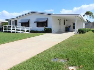 1438 Nassau Cir, Tavares, FL 32778