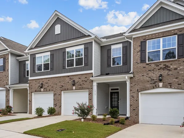 1015 Brightskies St, Morrisville, NC 27560