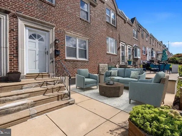 155 Osborn St, Philadelphia, PA 19128