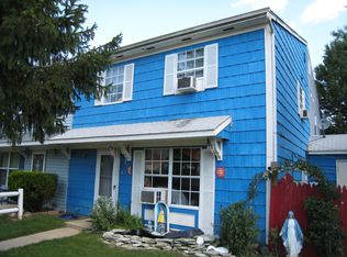 15 Long Bow Ct, Sicklerville, NJ 08081