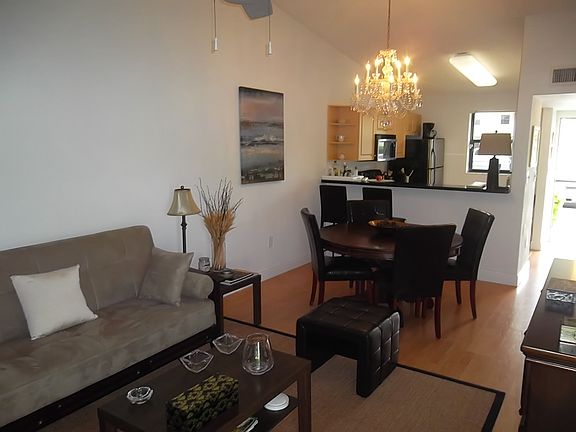 4th image of 9960 Nob Hill Pl