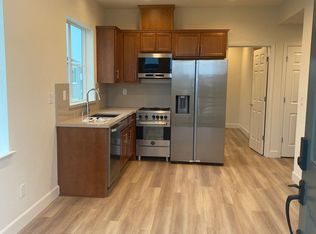 2940 Ellis Town Dr, Tracy, CA 95377
