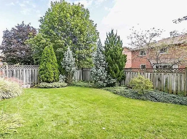 6 bed, $4,800 — Photo 3