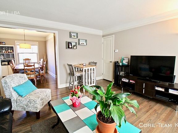 5th image of 4433 Roanoke Pkwy #2B