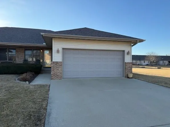 223A Oakwood Ave, Oglesby, IL 61348