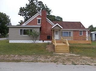 301 Walnut Rd, Anderson, MO 64831