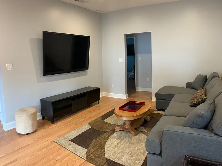 15328 Rayneta Dr — Photo 8