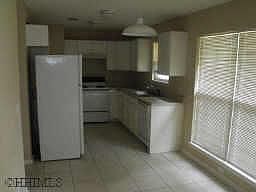 2nd image of 32 Shamrock Cir