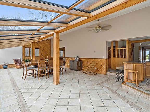 4th image of 4482 Satterly Hill Rd