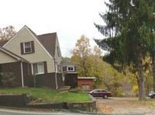 2052 Ripple Rd, McKeesport, PA 15132
