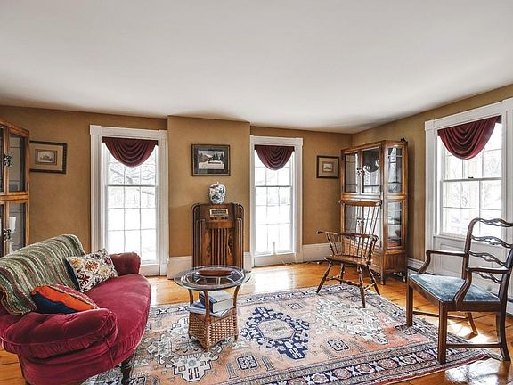 2nd image of 22 South St