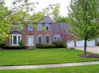 583 Parkside Dr, Avon Lake, OH 44012