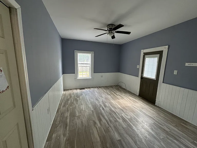 27 Ashland Ave — Photo 25