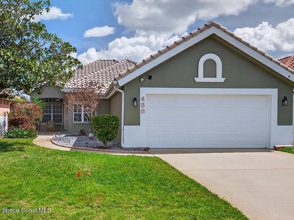 1st image of 438 Carmel Dr