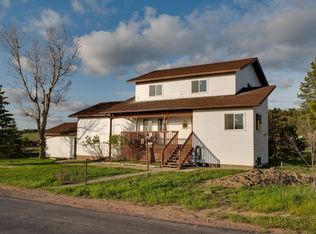 4419 Remington Dr, Colstrip, MT 59323