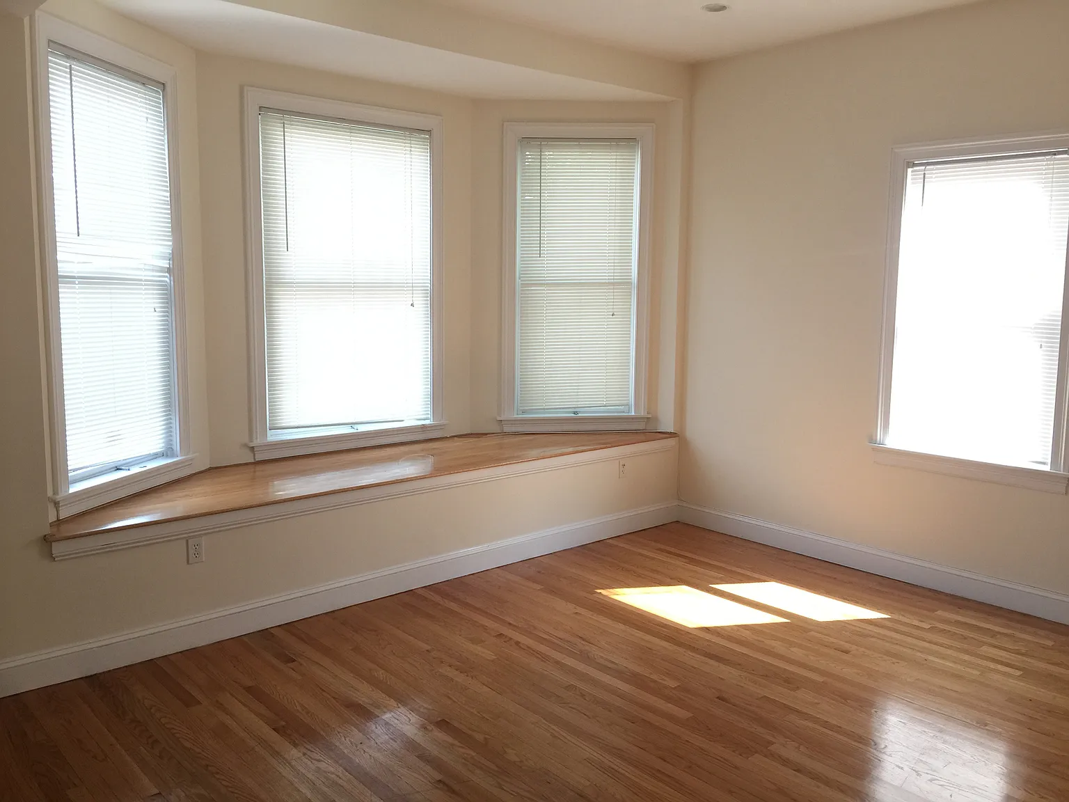 Gardner Terrace — Photo 2