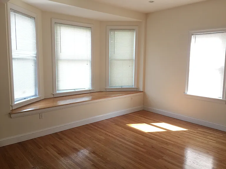 Gardner Terrace — Photo 2