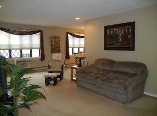 567 Sierra Vista Ln, Valley Cottage, NY 10989