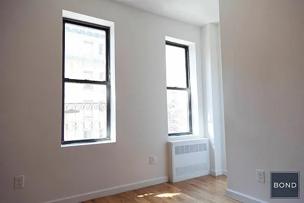 Rented by Bond New York | media 11