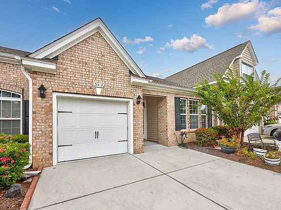 2nd image of 3302 Volterra Way #3302
