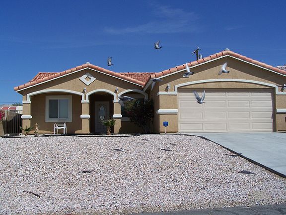 4th image of 66902 Acoma Ave