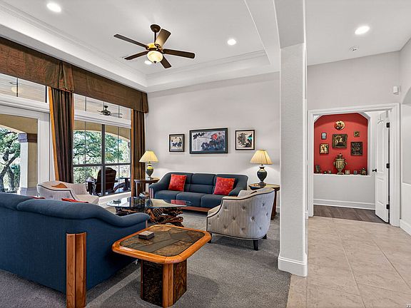 4th image of 1017 Star Rdg