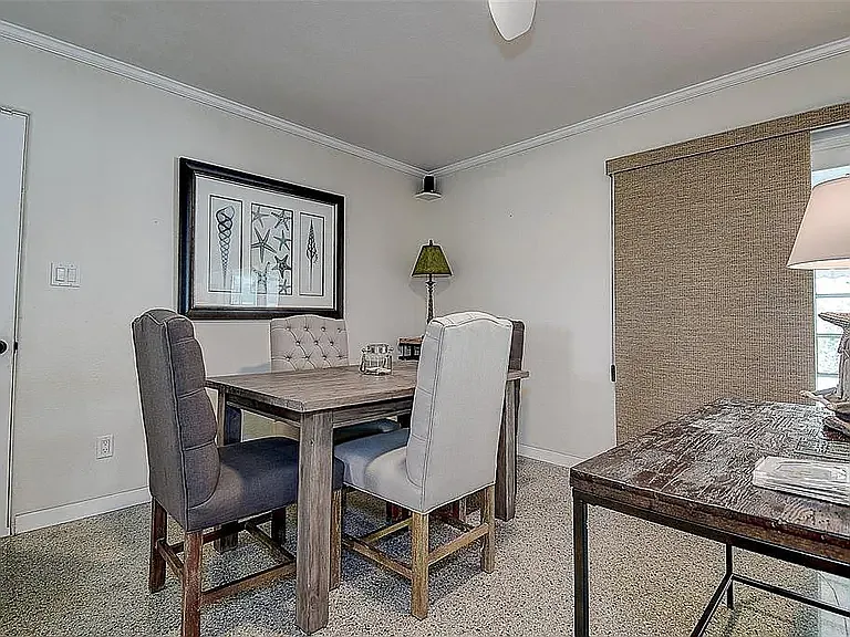 2800 E Vina Del Mar Blvd — Photo 9