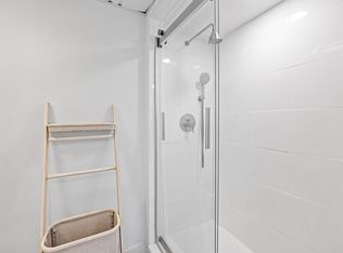 10 Gamewell Garth, Baltimore, MD 21236